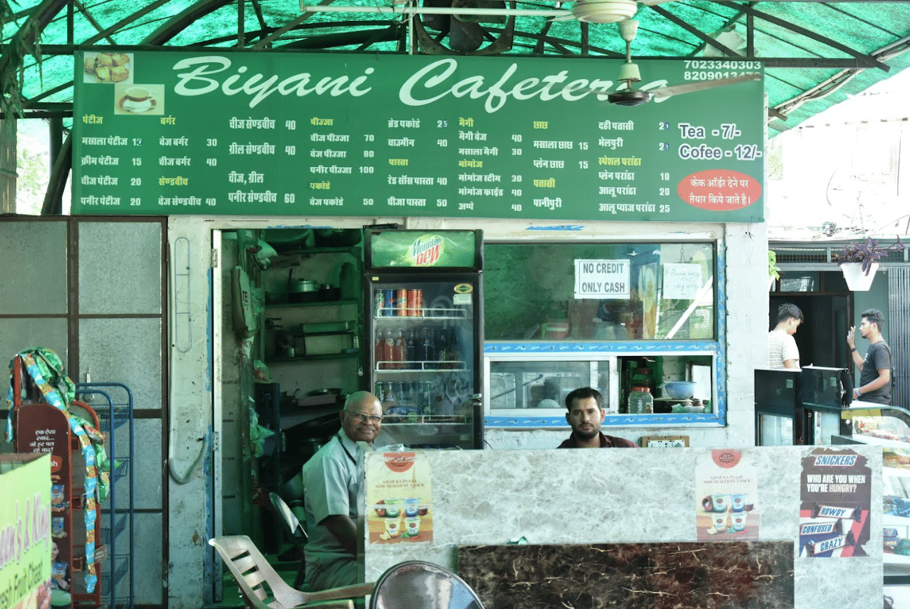 Biyani Girls College Jaipur Canteen photo 18